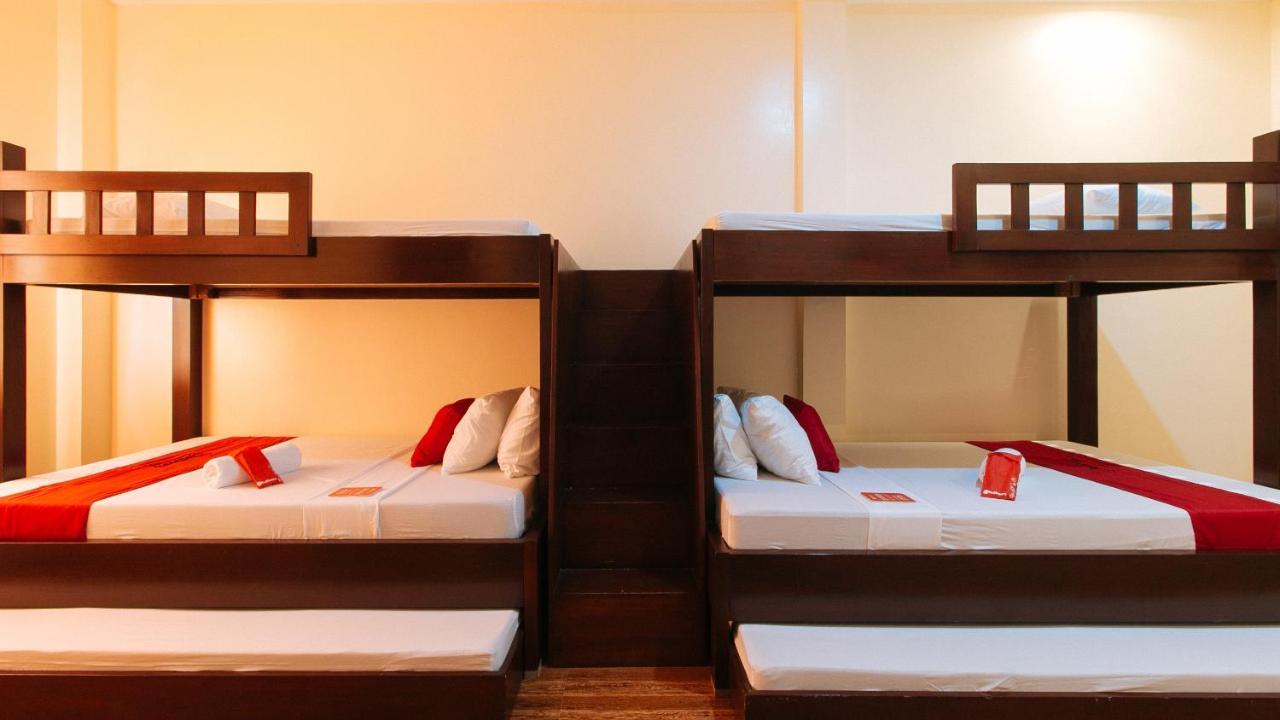 Bernwoods Extyn B&B Dormitory Iloilo City Exteriör bild